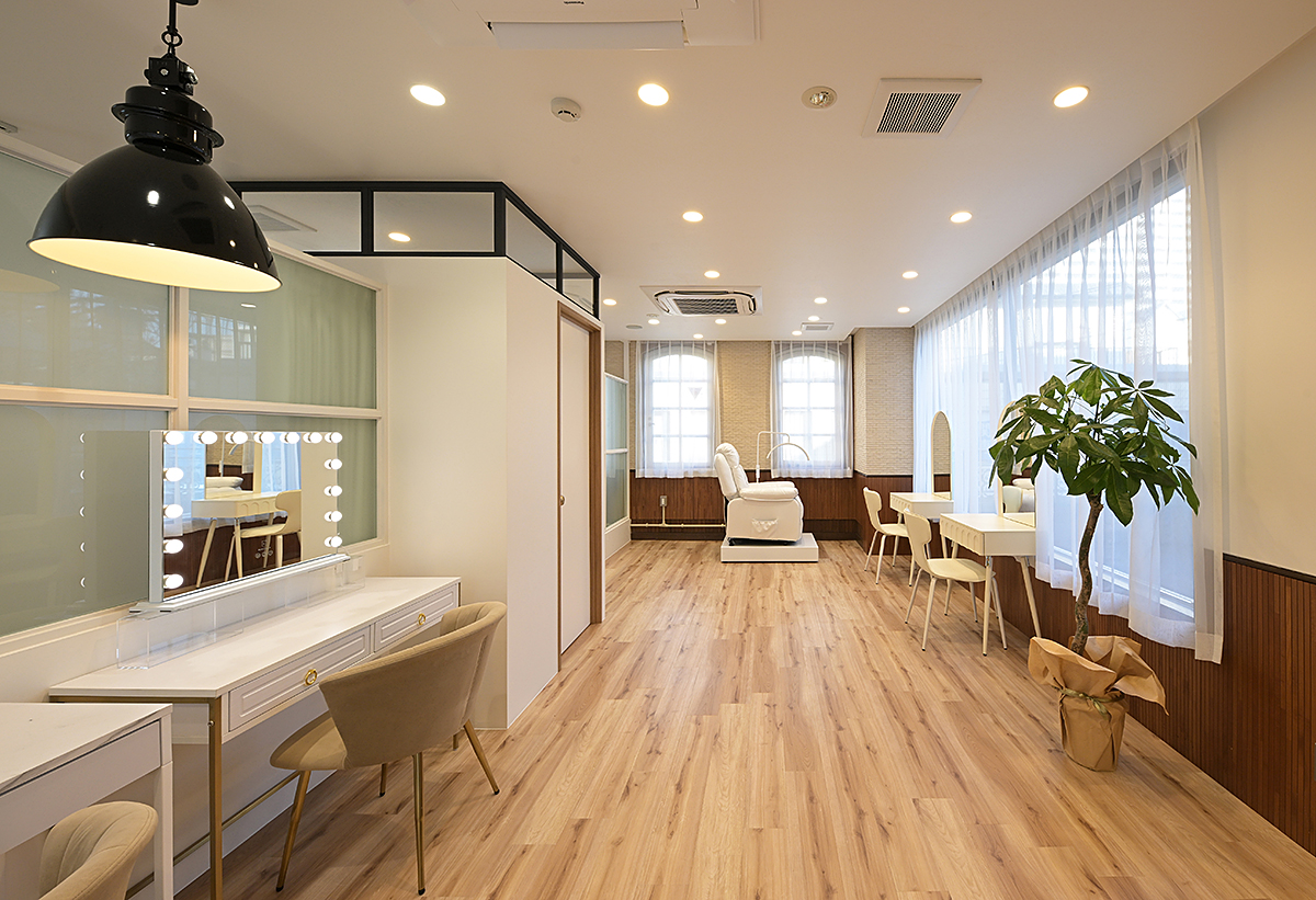 eye salon I’LL spa salon Last / HYOGO