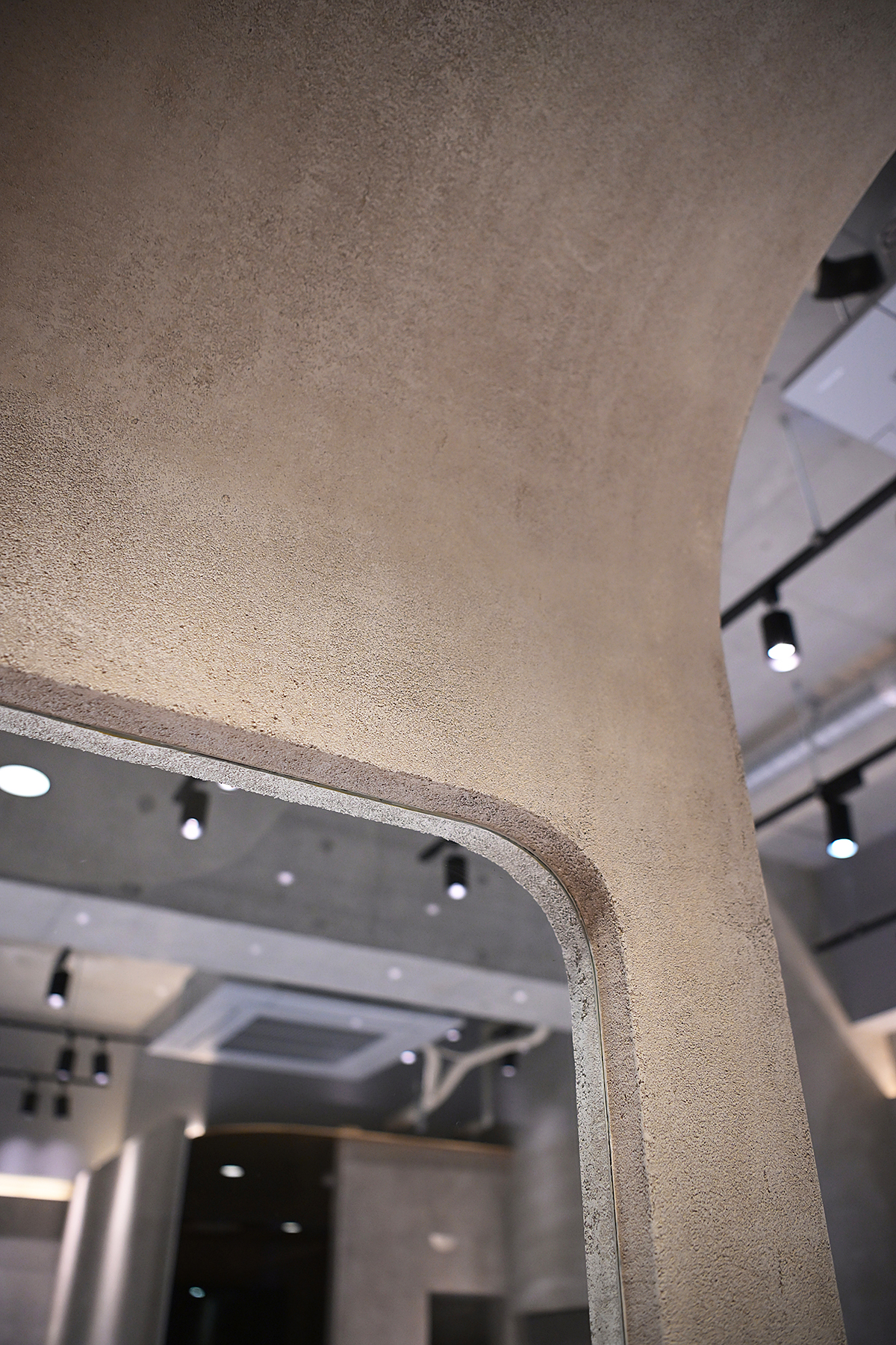 over hair 大久保店 / HYOGO