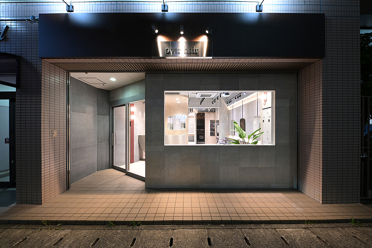 over hair 大久保店 / HYOGO