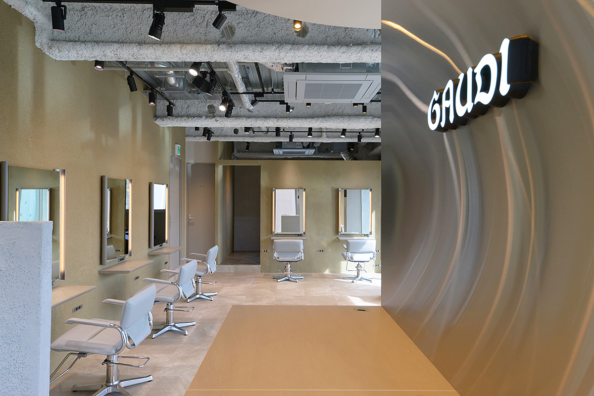 men's salon Gaudi 西宮北口店 / HYOGO