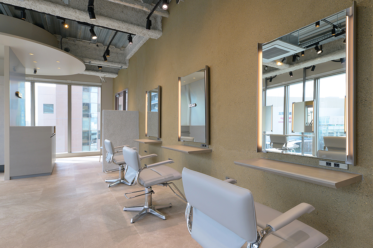 men's salon Gaudi 西宮北口店 / HYOGO