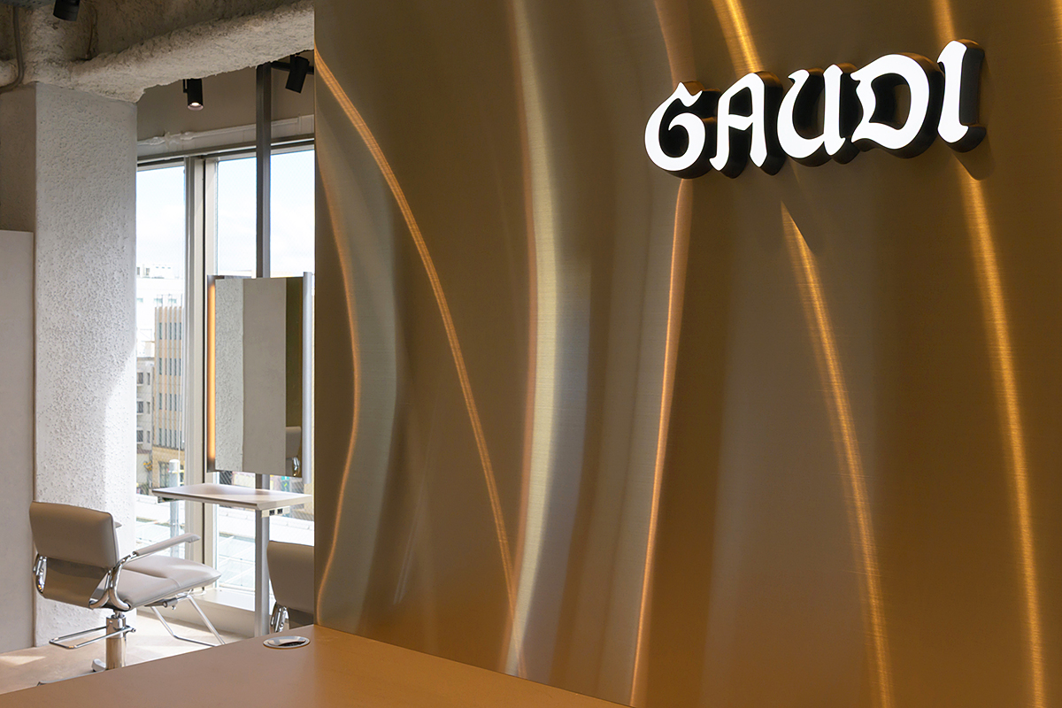 men's salon Gaudi 西宮北口店 / HYOGO