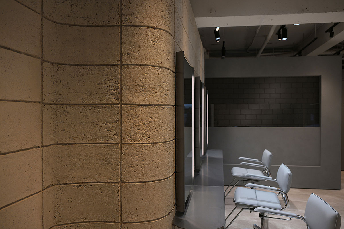 men’s salon Gaudi 広島駅前店 / HIROSHIMA